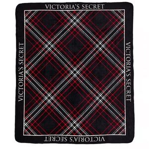 Victoria's Secret Black & Red Fleece Plaid Blanket